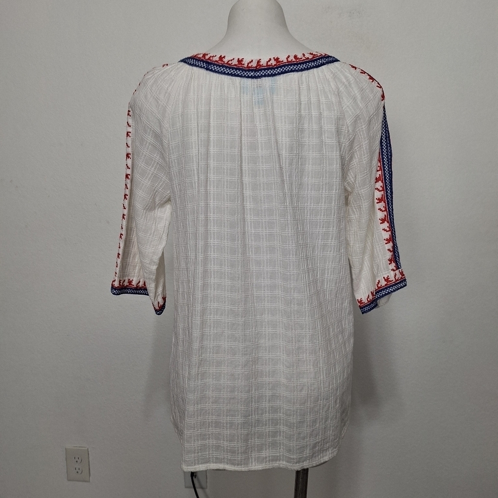 South Main White Embroidered 3/4 Sleeve V-Neck Bohemian Coastal Tunic Top Size S - Picture 9 of 15